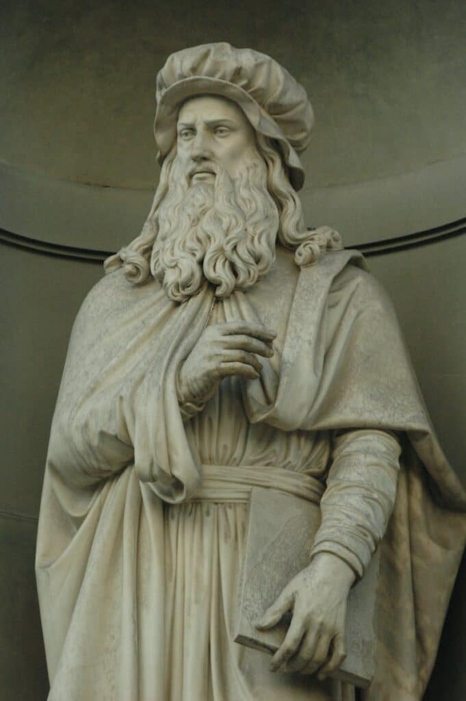 Photo of a Leonardo Da Vinci Sculpture